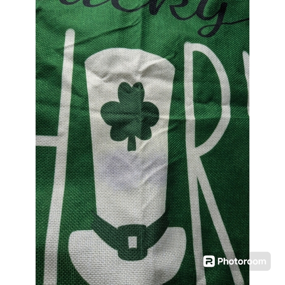 Irish Themed Cushions. 1 Pair. Green and White. - Picture 6 of 10